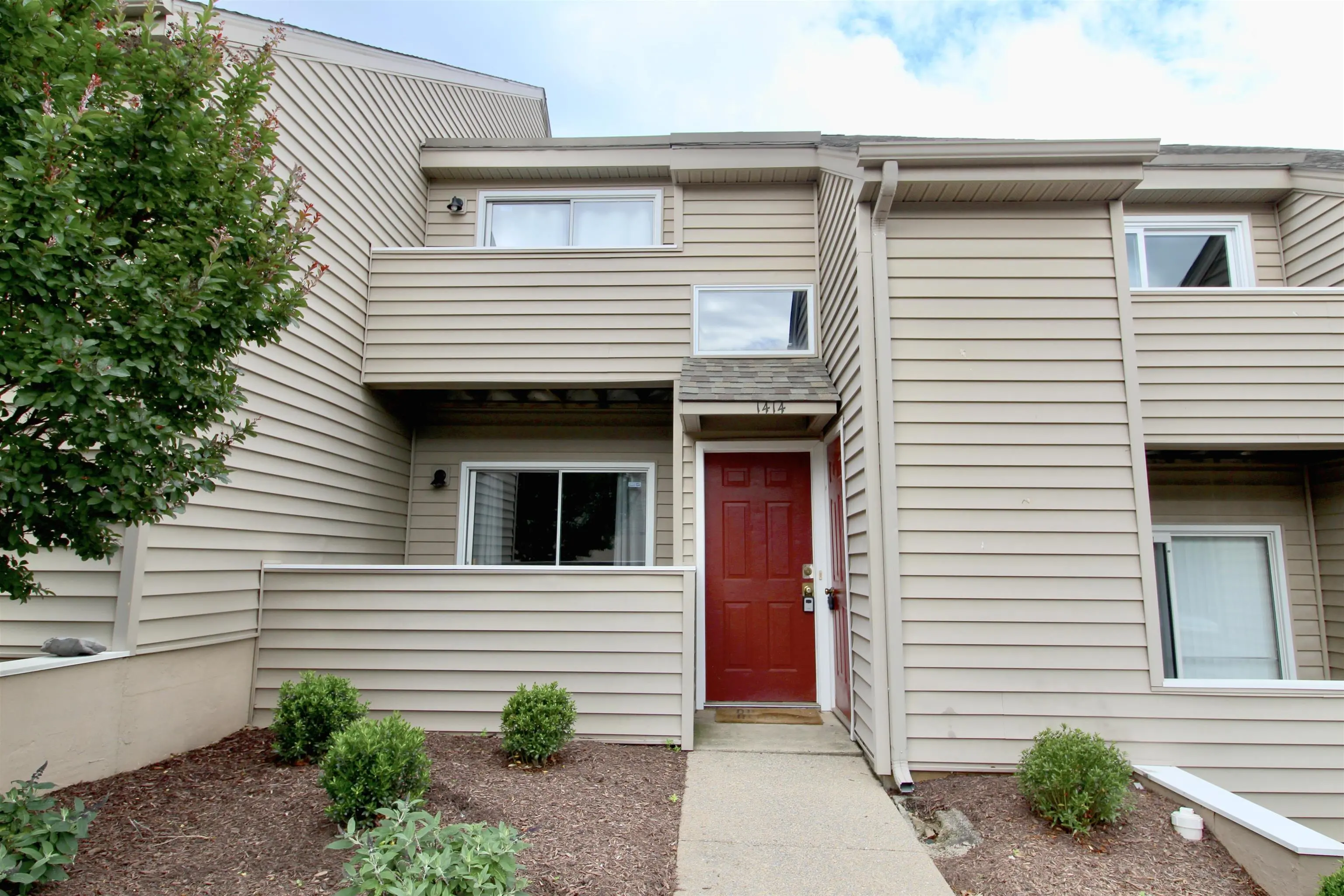 1414 Bradley Dr, Harrisonburg