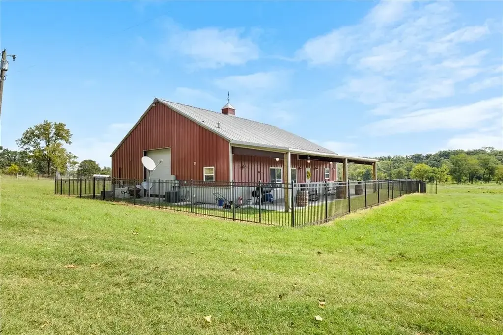 5000 Sw Opal Road, Bentonville