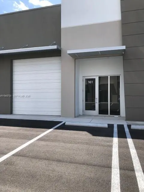 Photo of Listing #A11943731