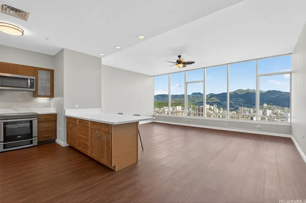 1009 Kapiolani Boulevard # 4809, Honolulu