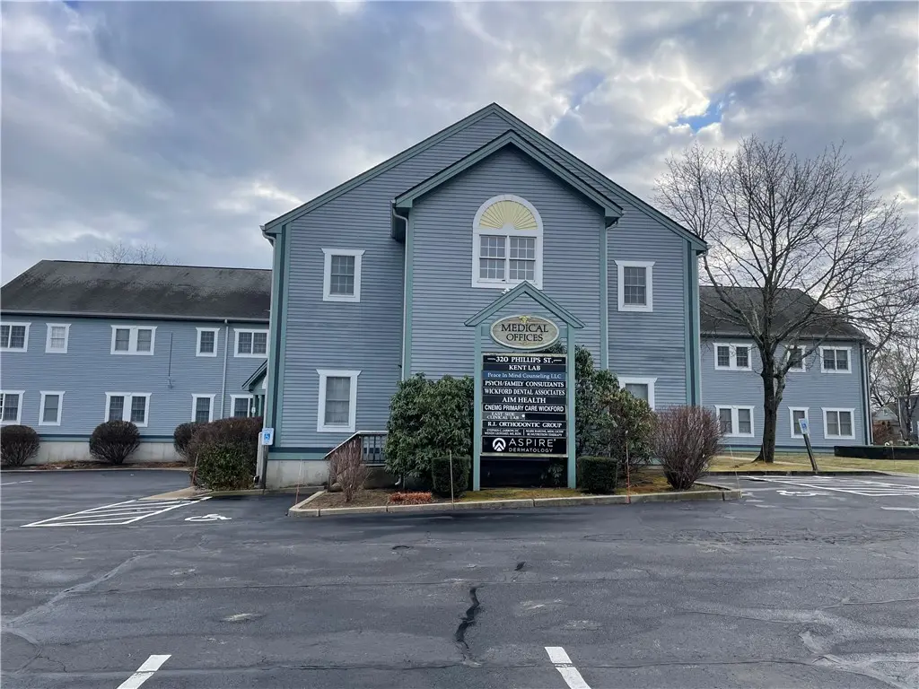 320 Phillips St # L/203, North Kingstown