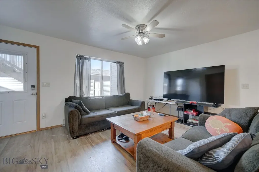 216 Show 216-1, Belgrade