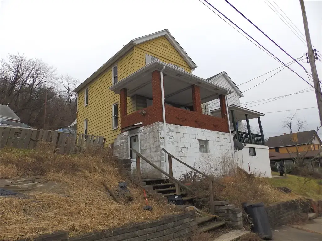 523 Delaware Avenue , Glassport