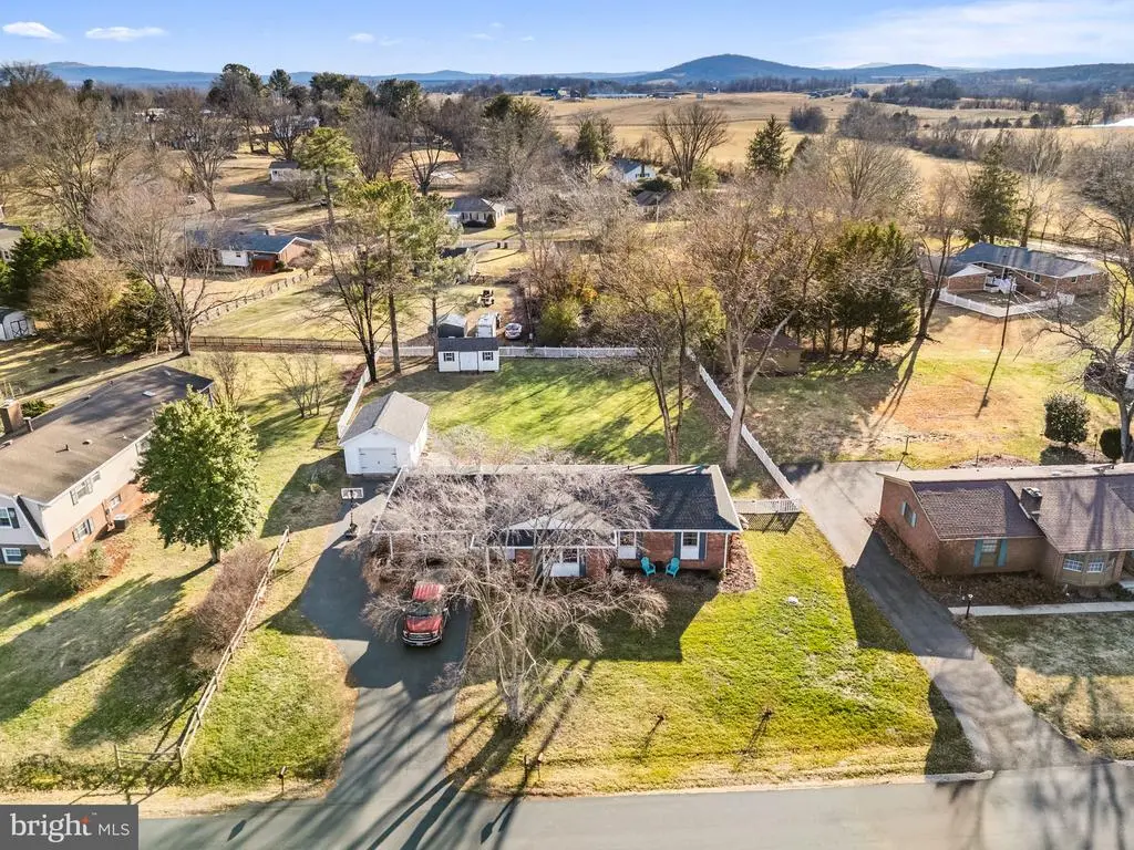 19494 Williams Dr, Culpeper