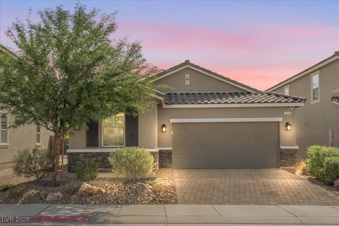 Photo of Listing #2747292