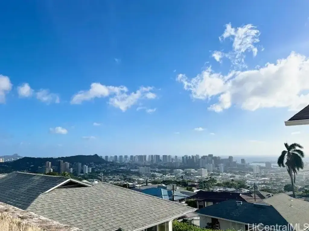 1268a Alewa Drive # Downstairs, Honolulu