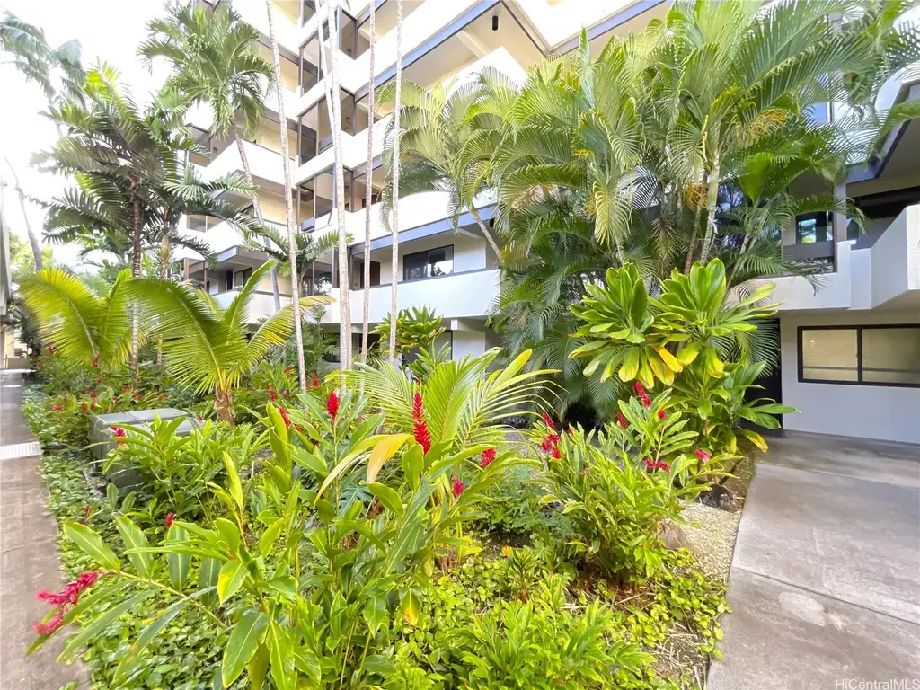 500 Lunalilo Home Road # 21j, Honolulu