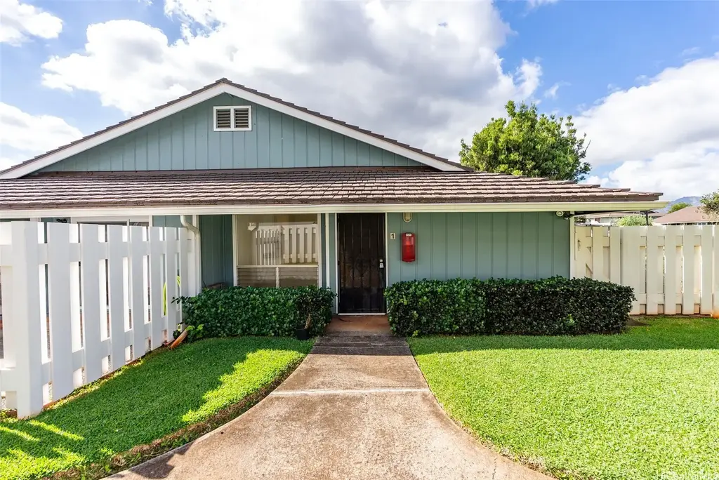 94-767 Paaono Street # C1, Waipahu