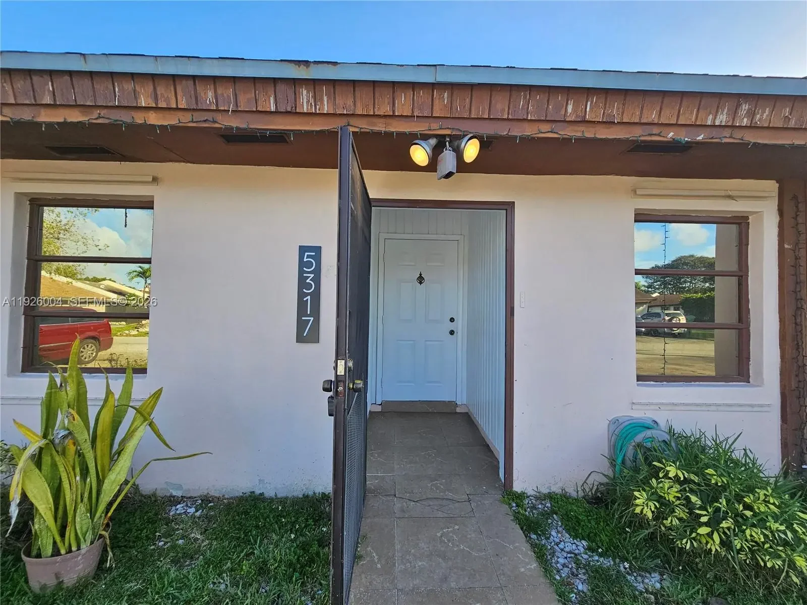 Photo of Listing #A11926004