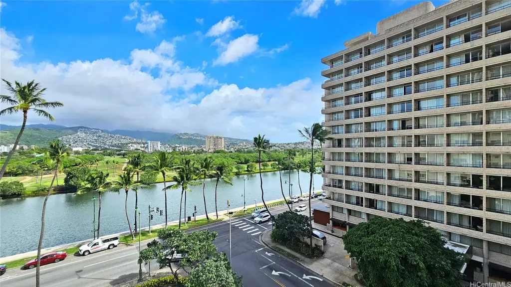 (unit #610) 444 Kanekapolei Street, Honolulu