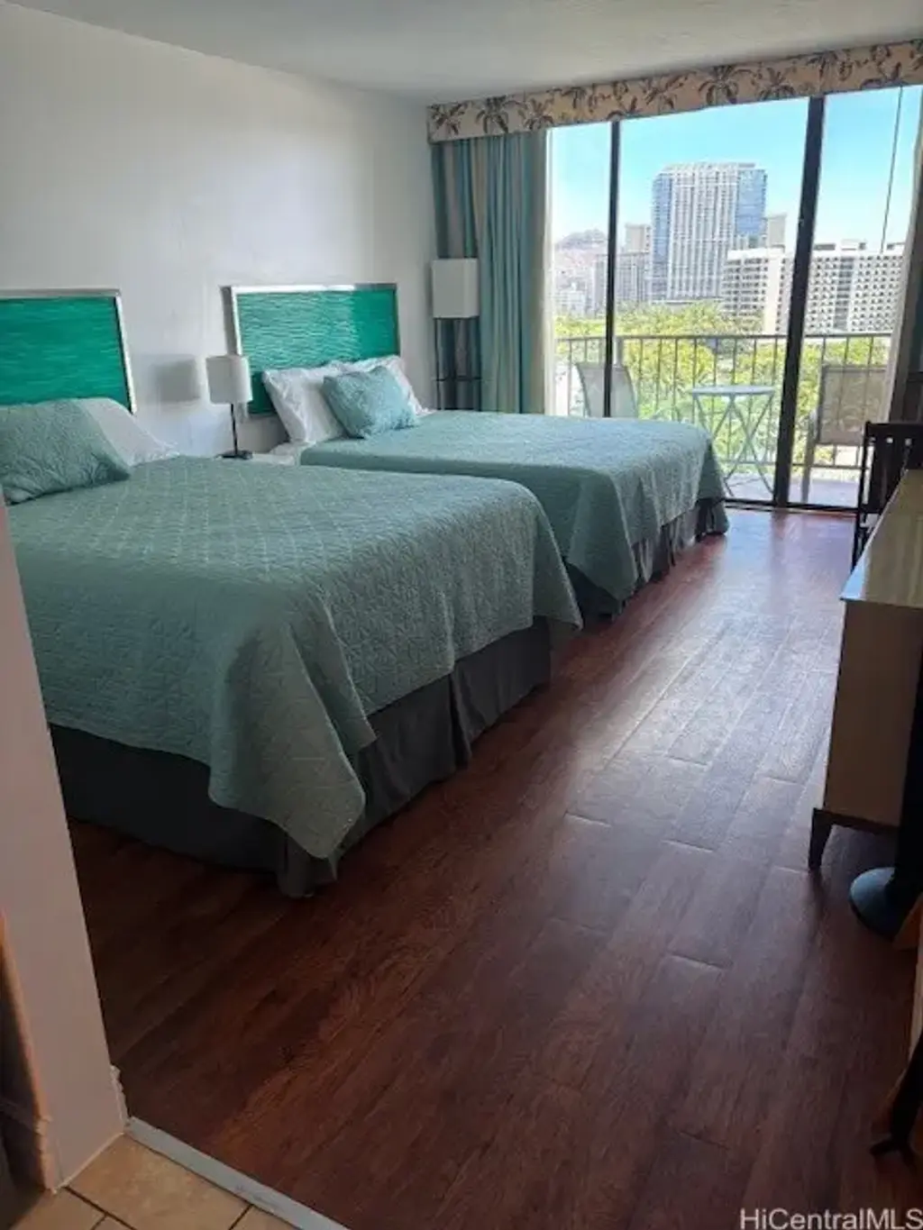 (unit #818) 1850 Ala Moana Street, Honolulu