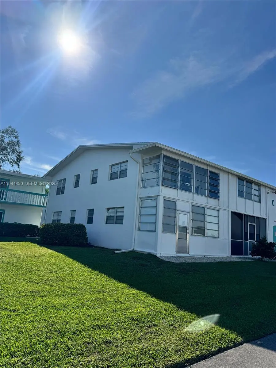 Photo of Listing #A11944430