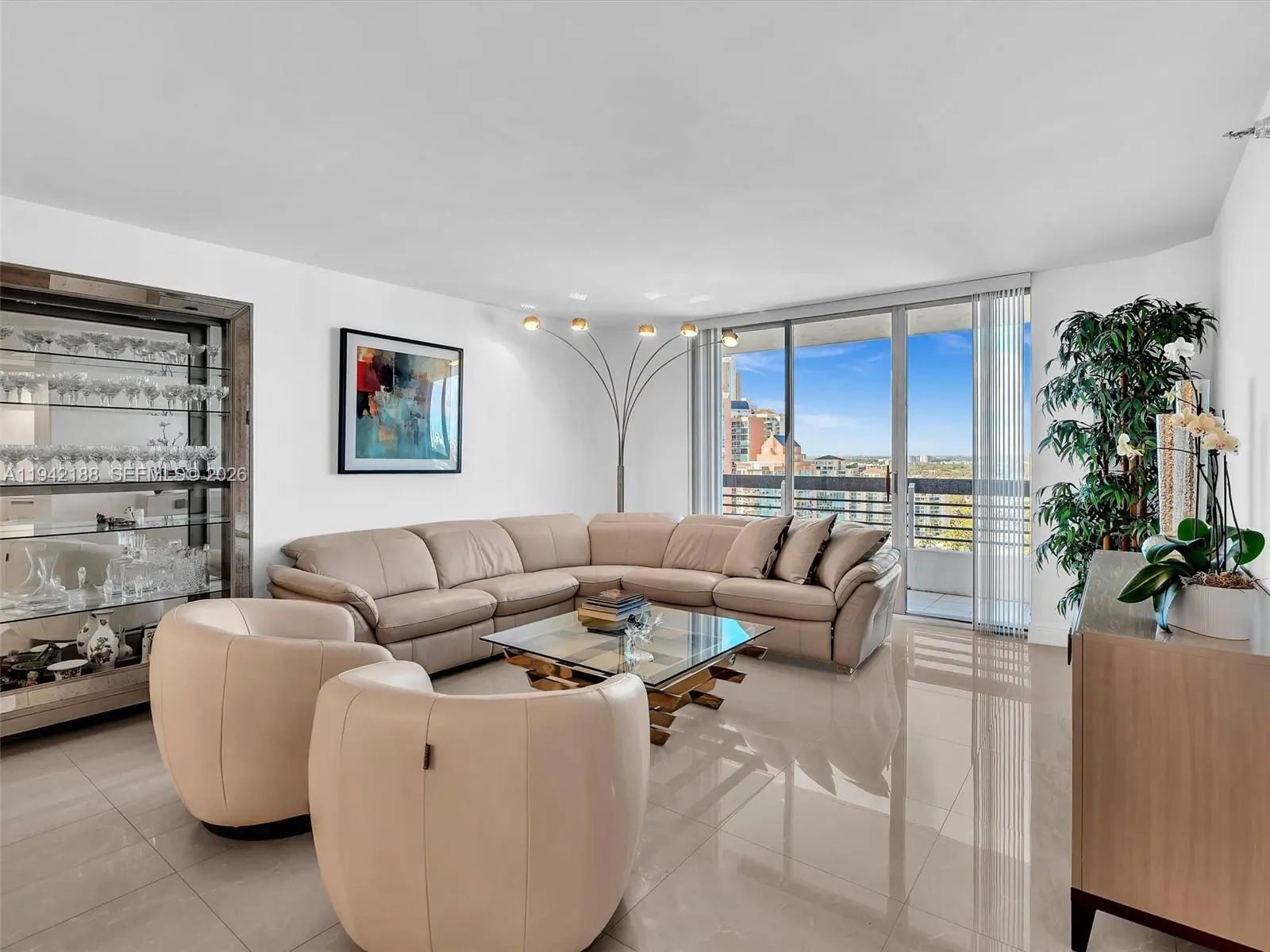 Photo of Listing #A11942188