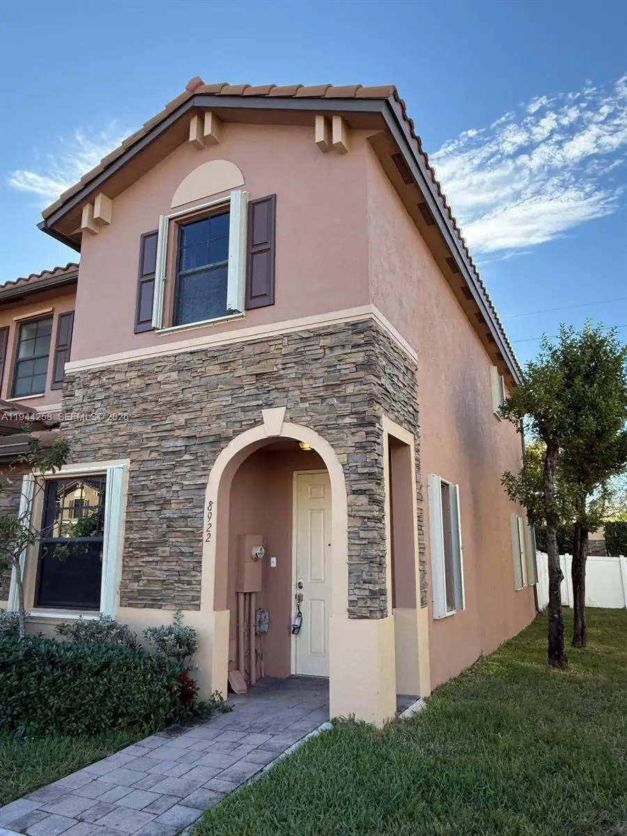 Photo of Listing #A11944258