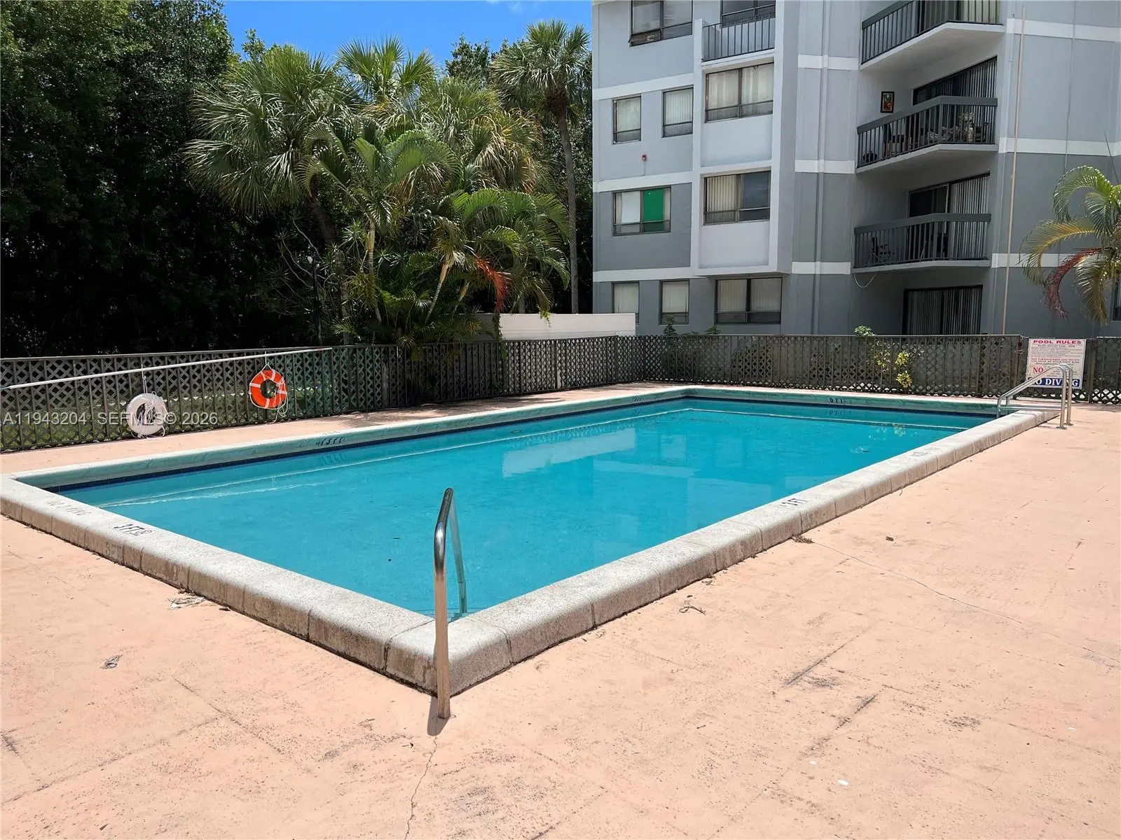 Photo of Listing #A11943204