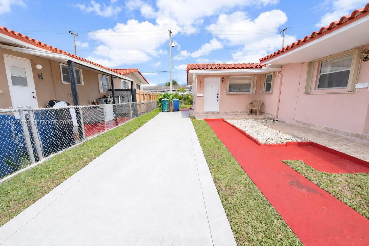 Photo of Listing #A11944673