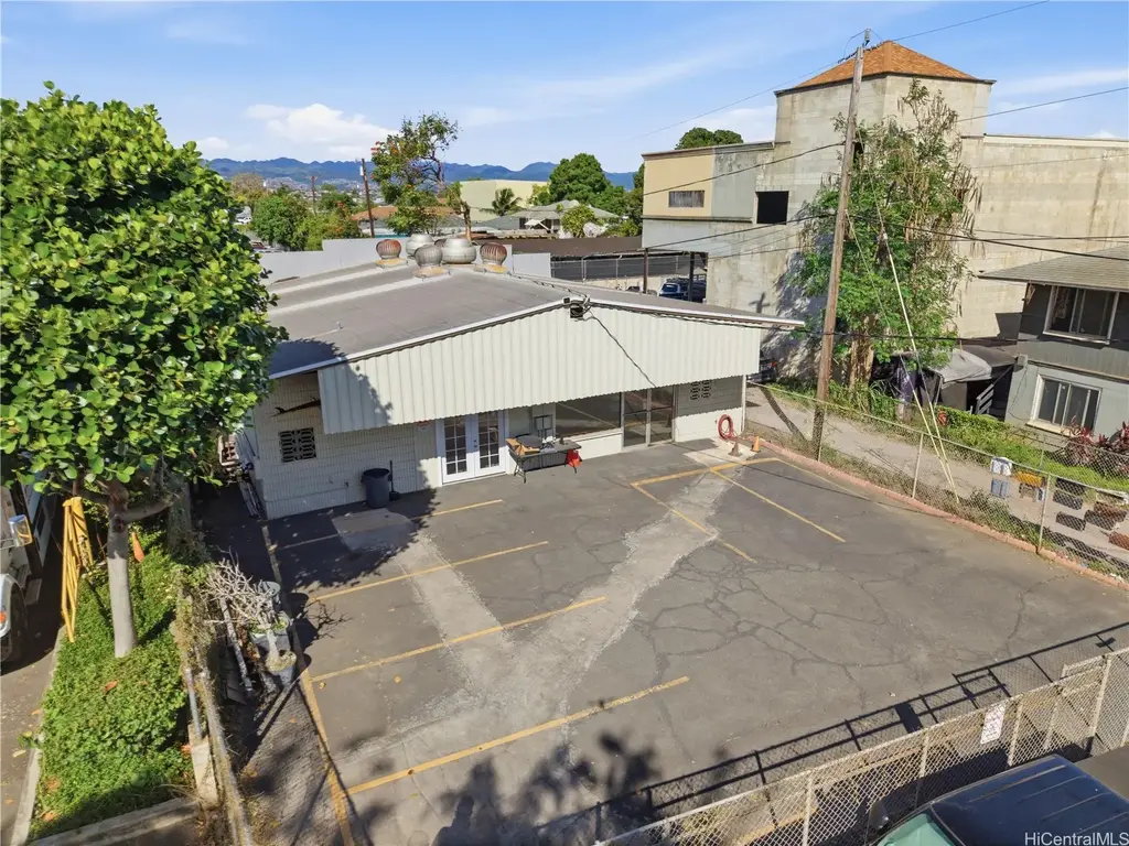 94-101 Waipahu Depot Street, Waipahu