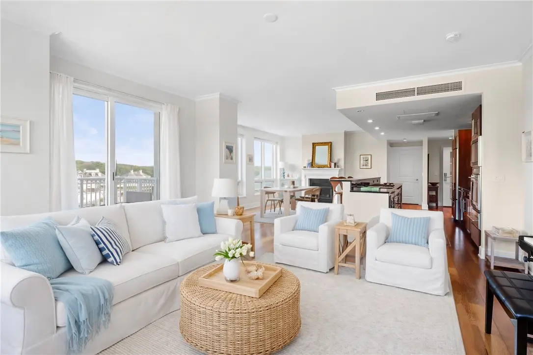 1 Tower Dr # 406, Portsmouth