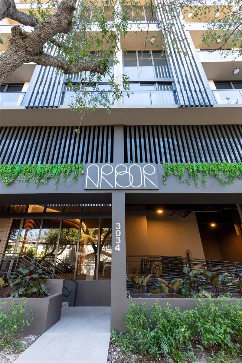 Photo of Listing #A11945077