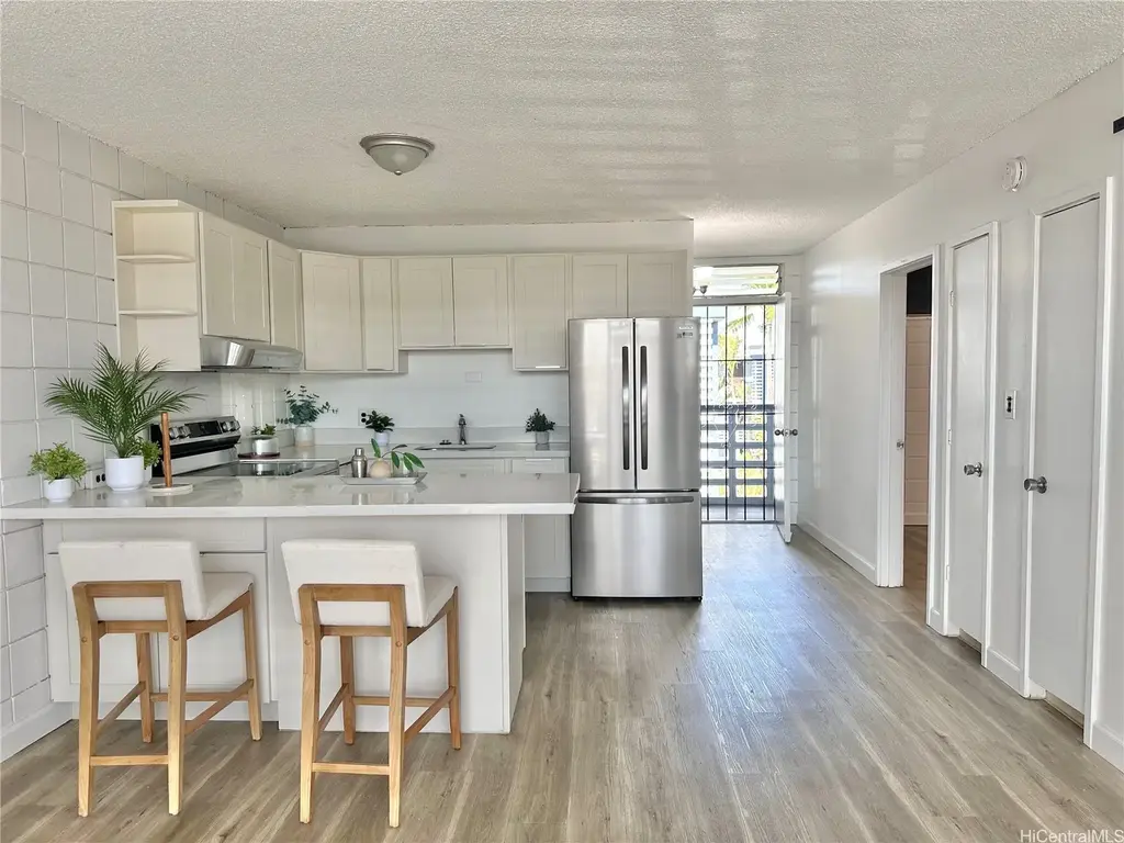 1506 Kaumualii Street # A302, Honolulu