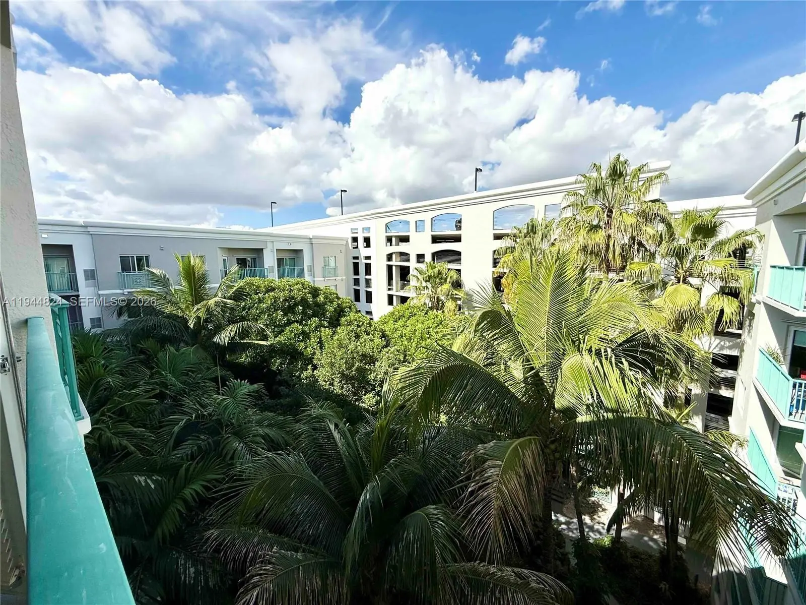 Photo of Listing #A11944824