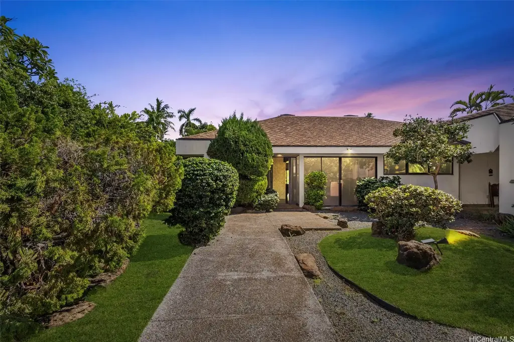 4781 Aukai Avenue, Honolulu