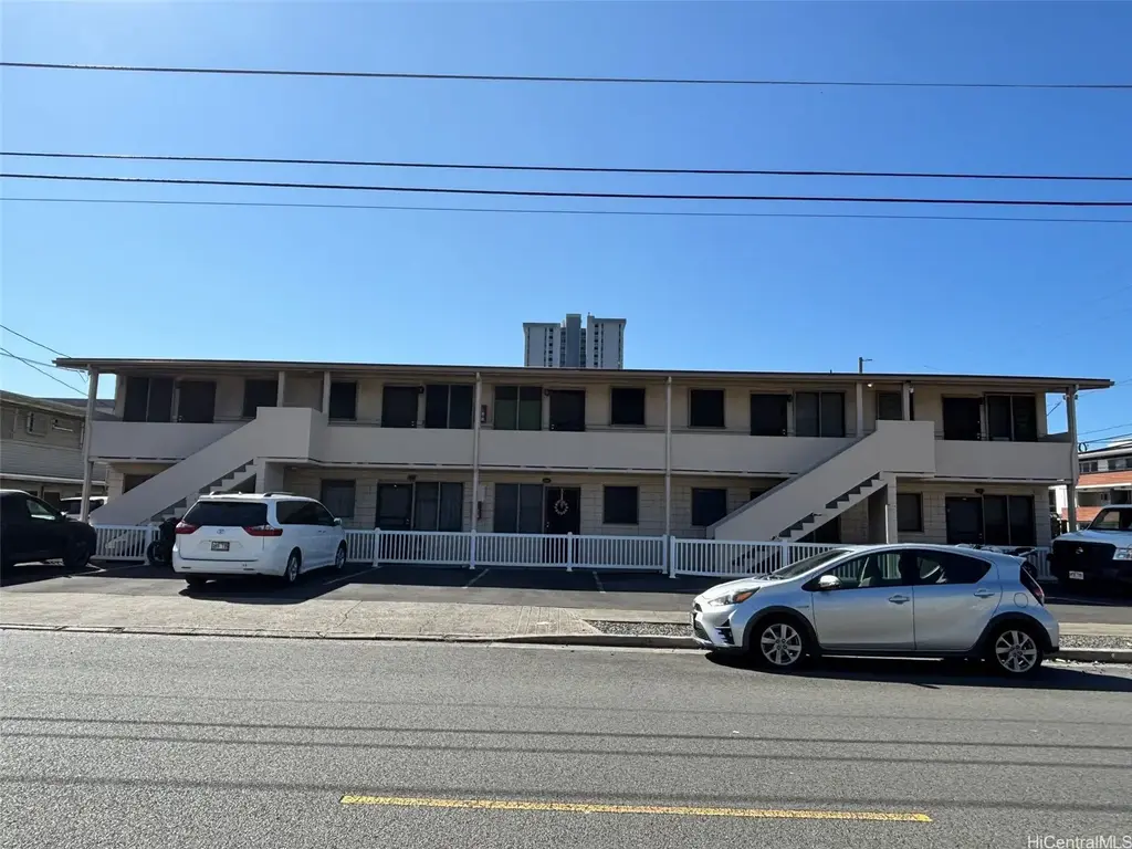 2105 Algaroba Street # 2, Honolulu