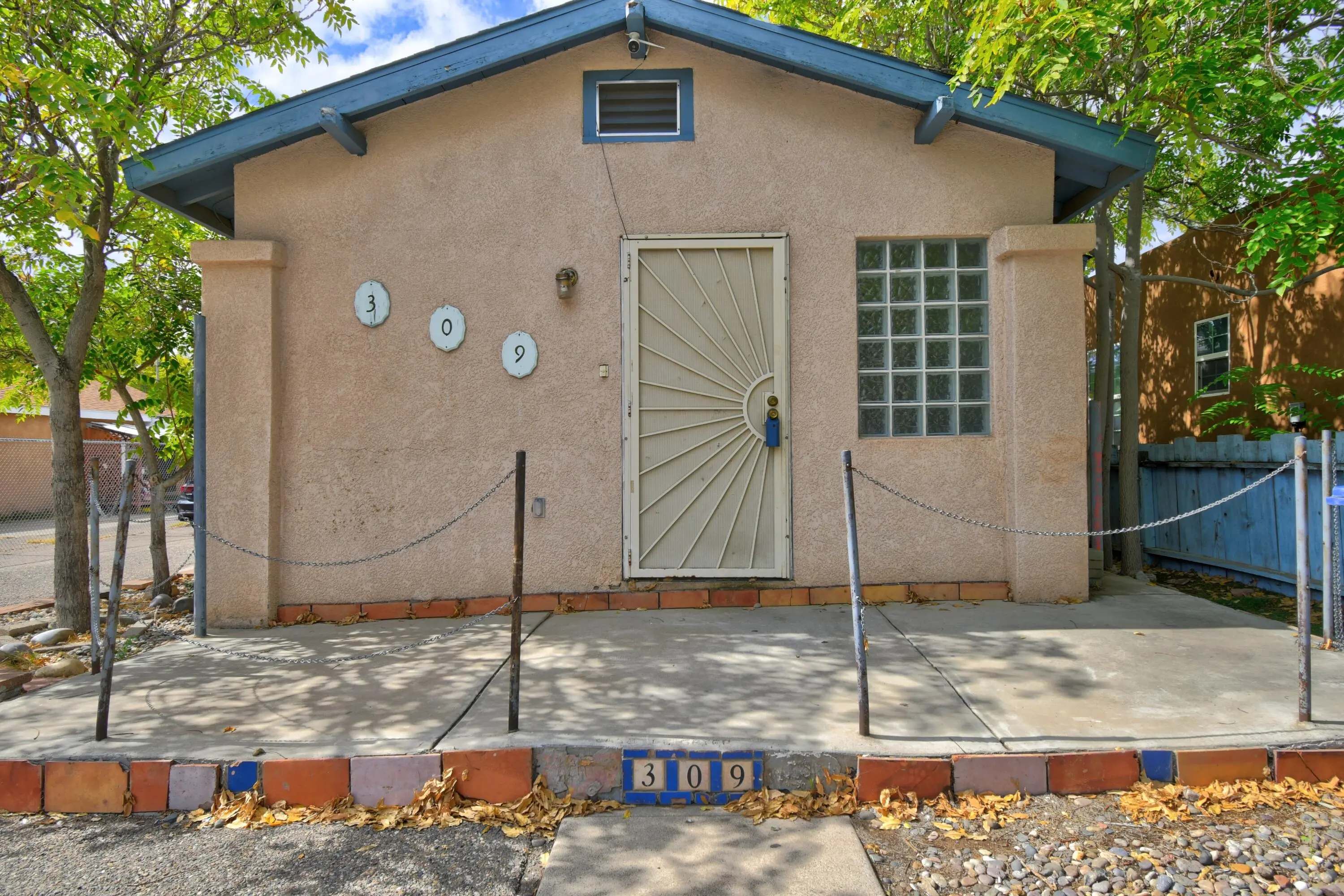 309 Princeton Drive Se, Albuquerque