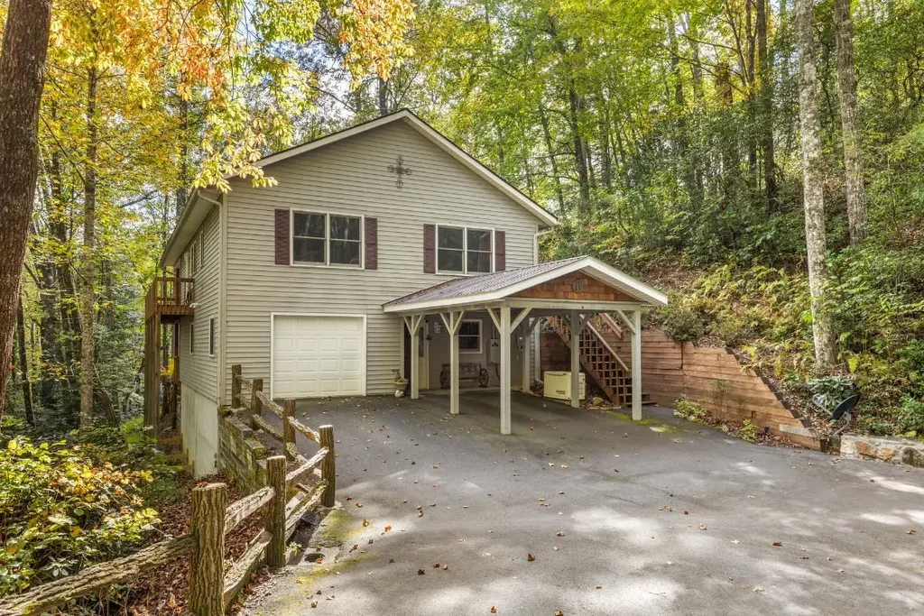 62 Beech Court, Sapphire