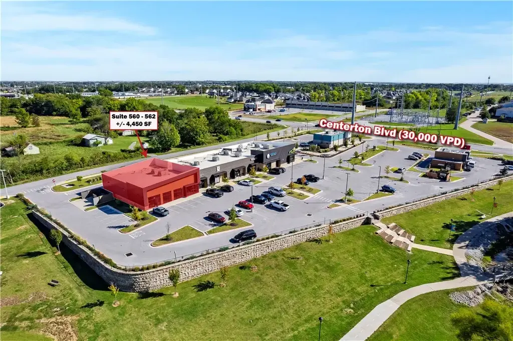 504 E Centerton Boulevard 560-562, Centerton