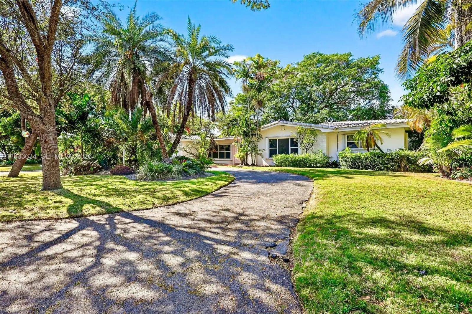 Photo of Listing #A11933634