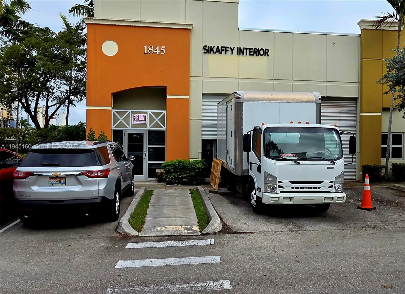 Photo of Listing #A11945160