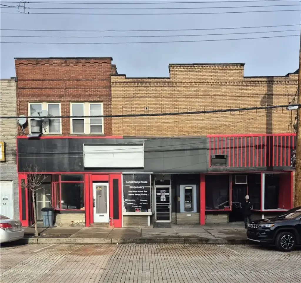 720-722 Broadway Avenue , Stowe