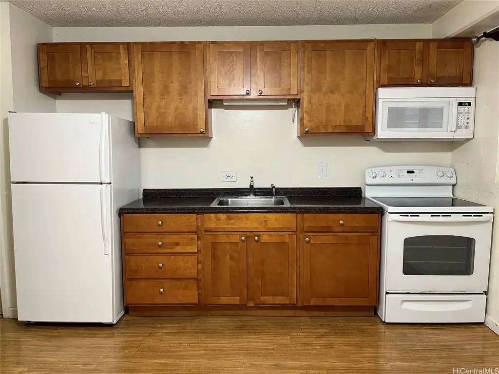 2407 Tusitala Street # 101, Honolulu