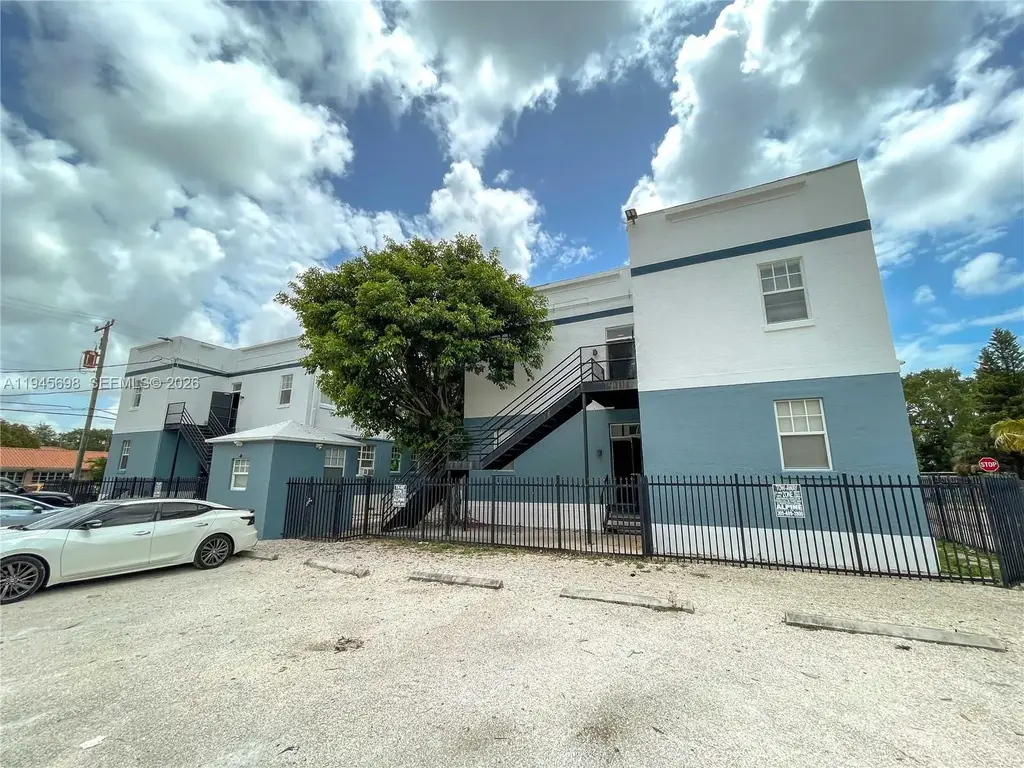 36 Ne 65th St, Miami