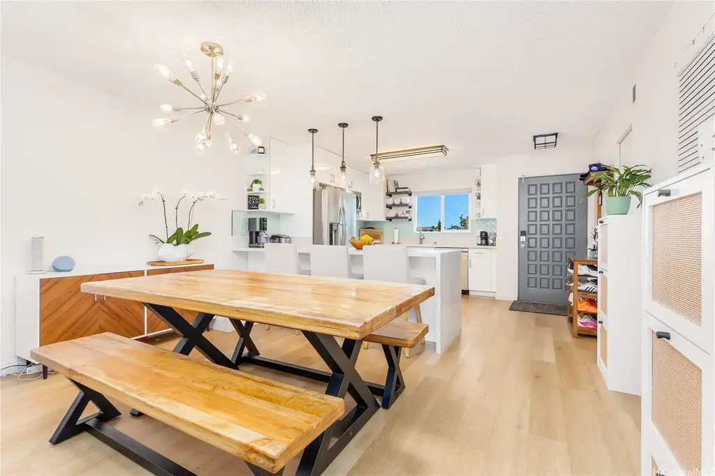 2830 Kaonawai Place # 4d, Honolulu