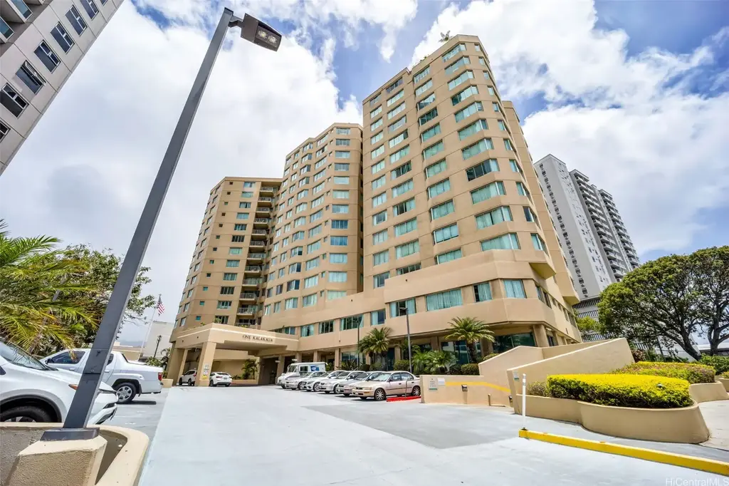 1314 Kalakaua Avenue # 803, Honolulu