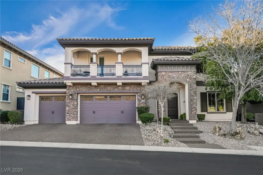 Photo of Listing #2747468