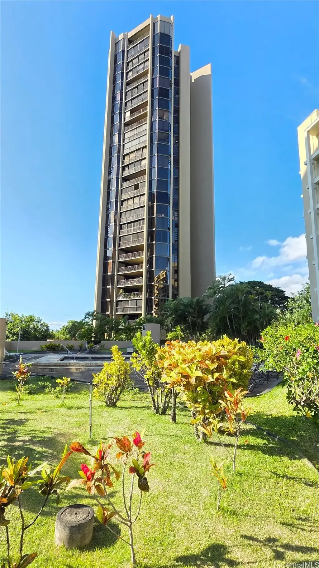 2101 Nuuanu Avenue # I2401, Honolulu