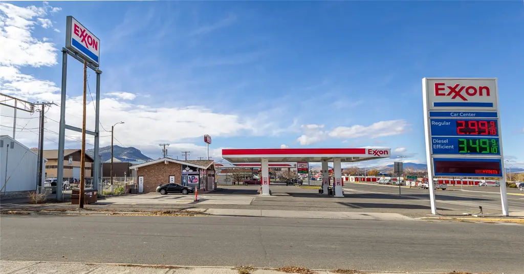 1721 Cedar Street, Helena