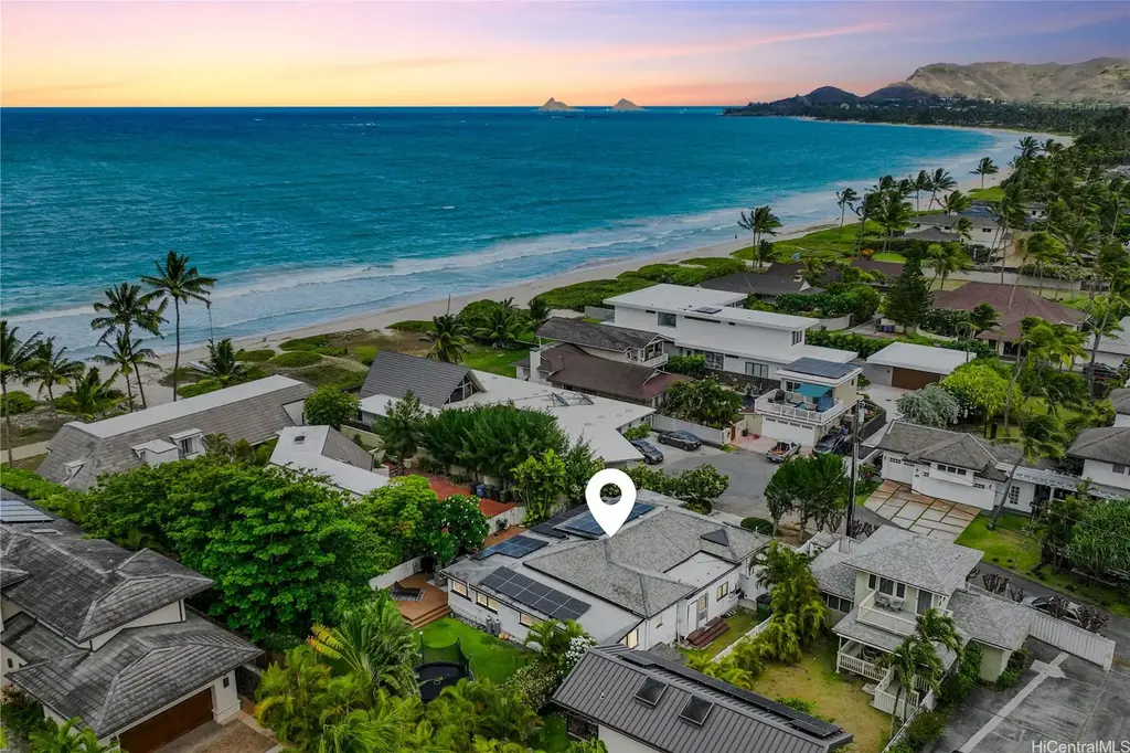 32 Pilipu Place # A, Kailua