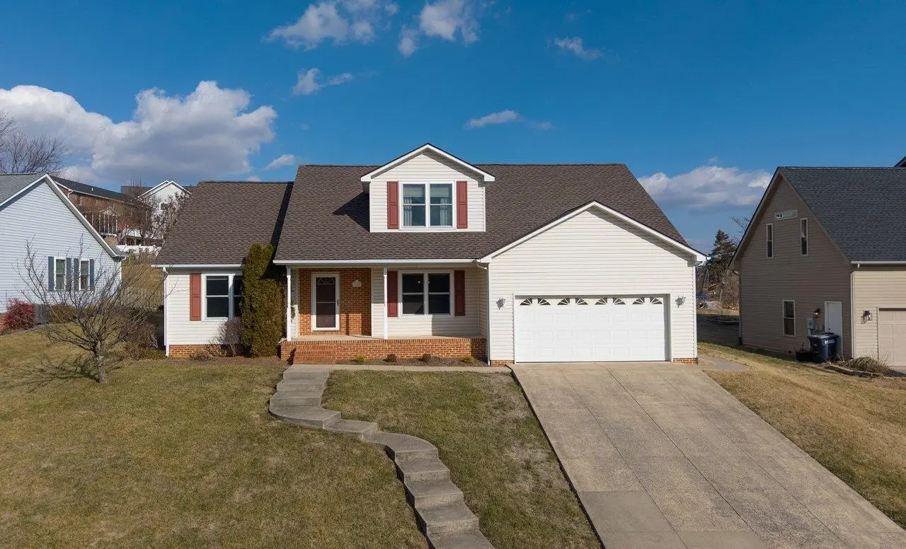 1840 Rhianon Ln, Harrisonburg