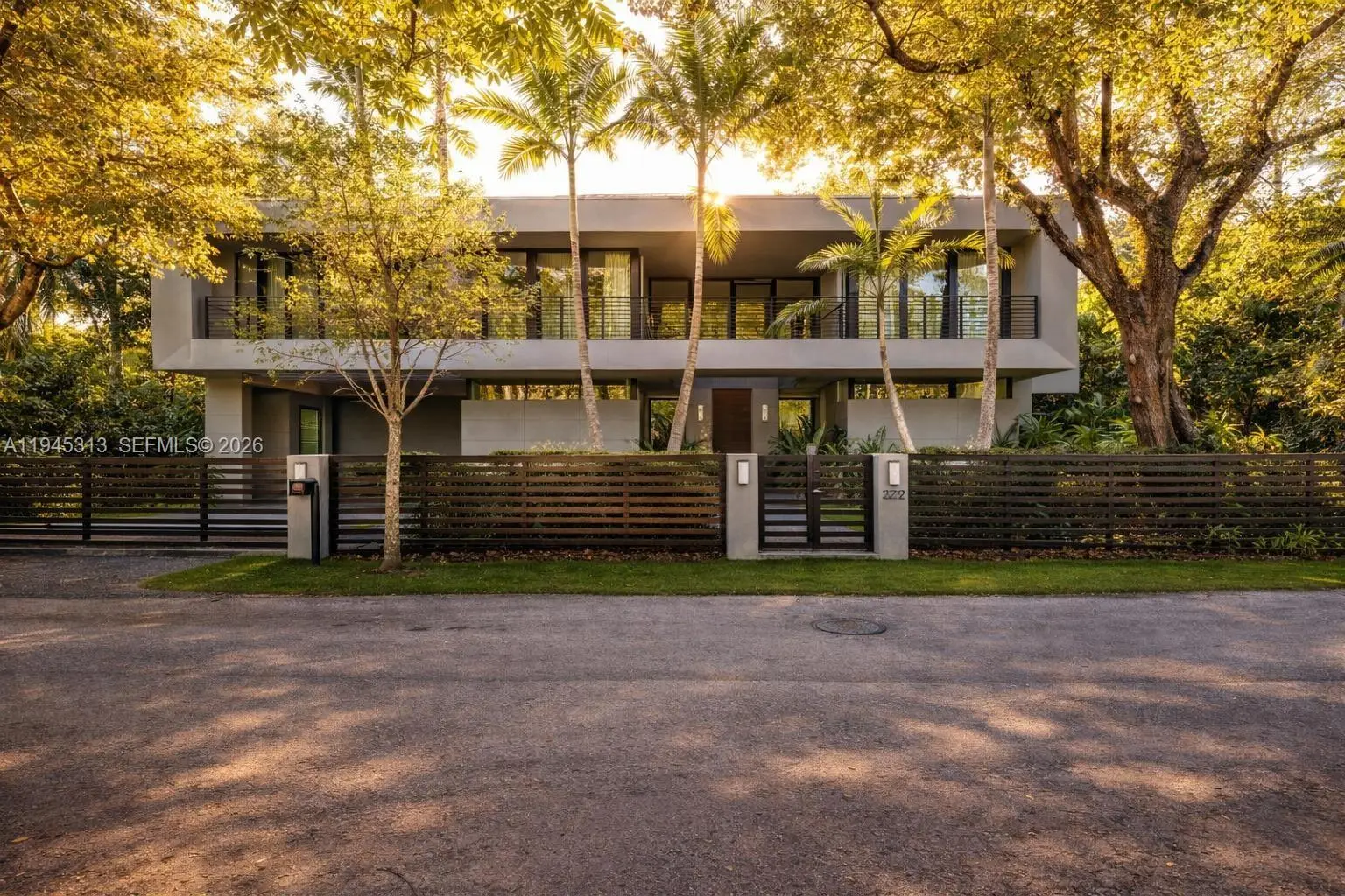 Photo of Listing #A11945313