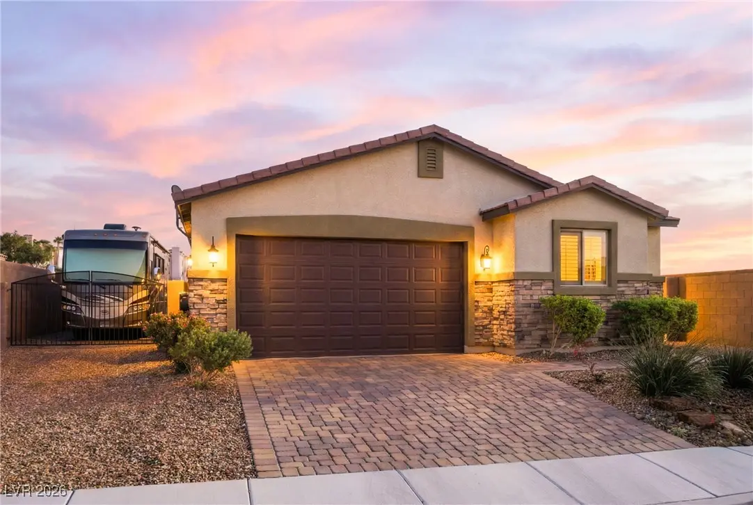 Photo of Listing #2748216