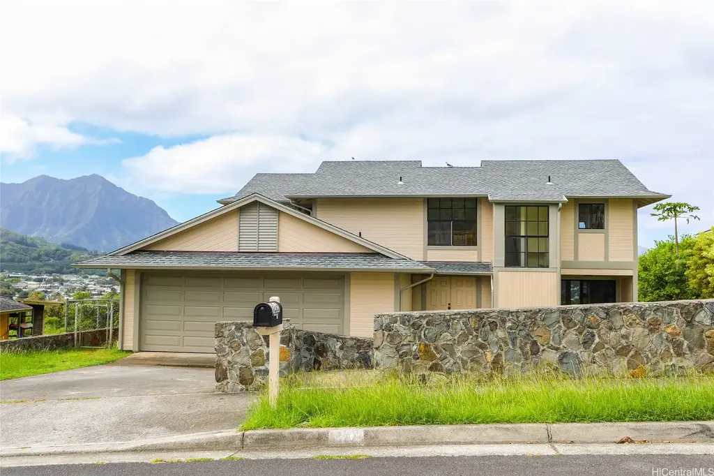 1205 Kupau Street, Kailua