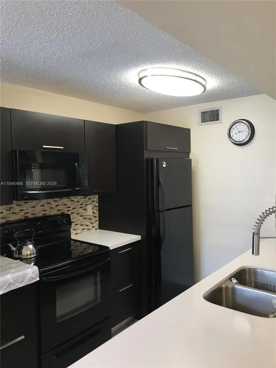 Photo of Listing #A11946466