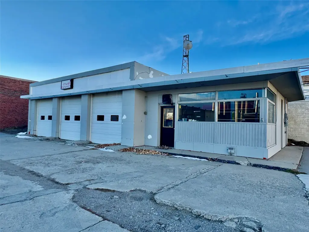 100 E Main Street, Cut Bank