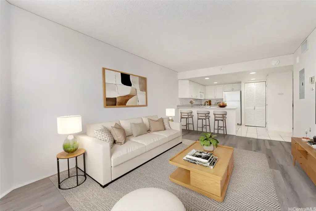 1314 Kalakaua Avenue # 707, Honolulu