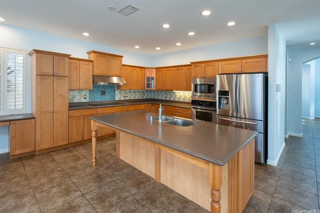 91-1010 Kai Wana Street, Ewa Beach