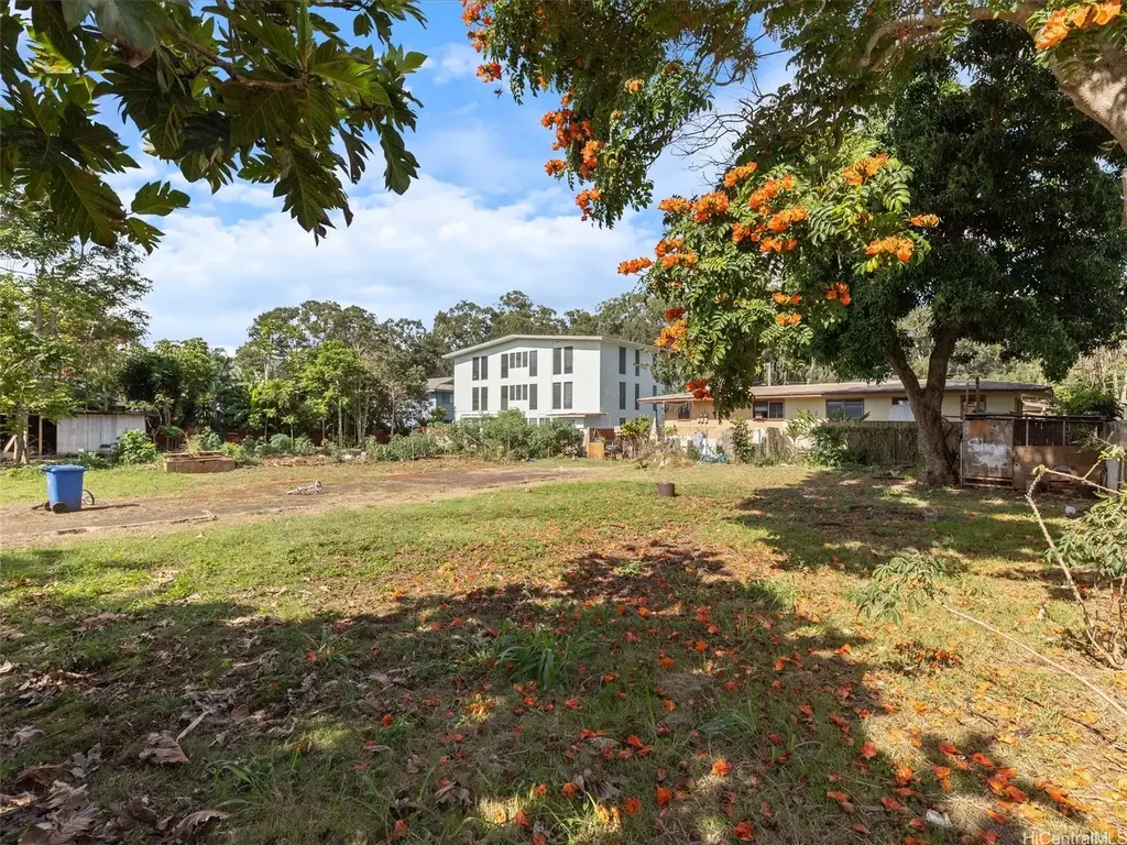 41 Lakeview Circle, Wahiawa